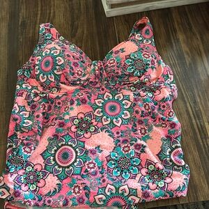 Women’s tankini